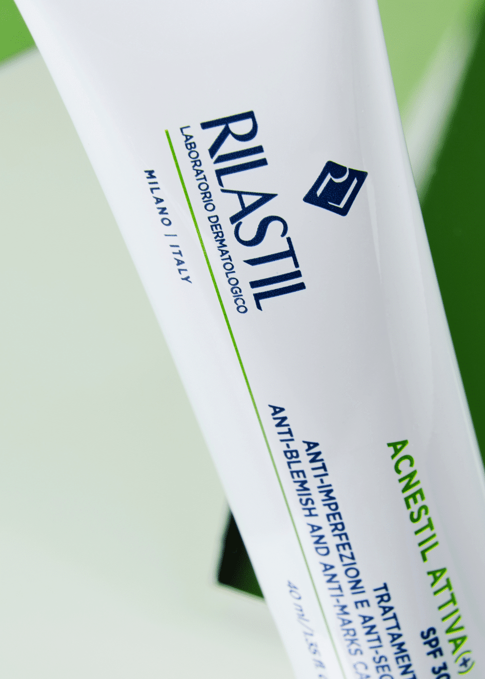 Alternative view of Rilastil Acnestil Attiva (+) krema SPF30 40 ml